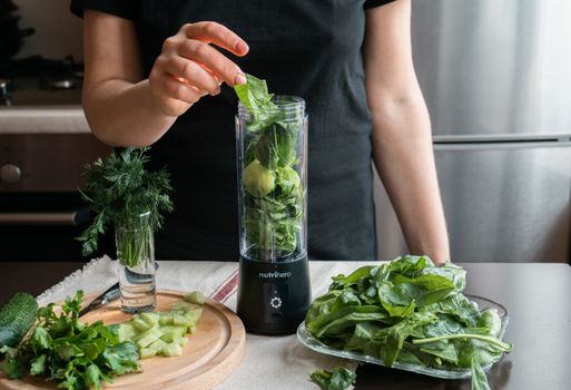 Supercharge Your Health: Ultimate Guide to Making Hemp Smoothies